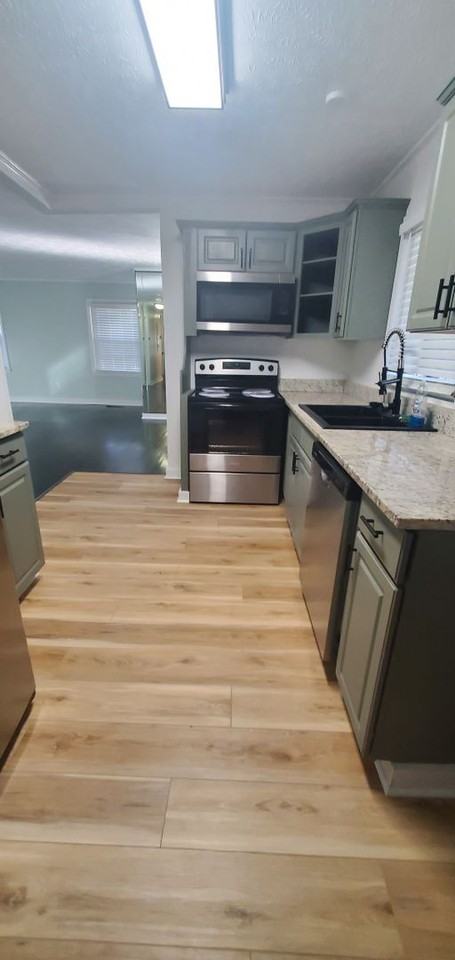 1922 Rogers Dr - Photo 5 of 24