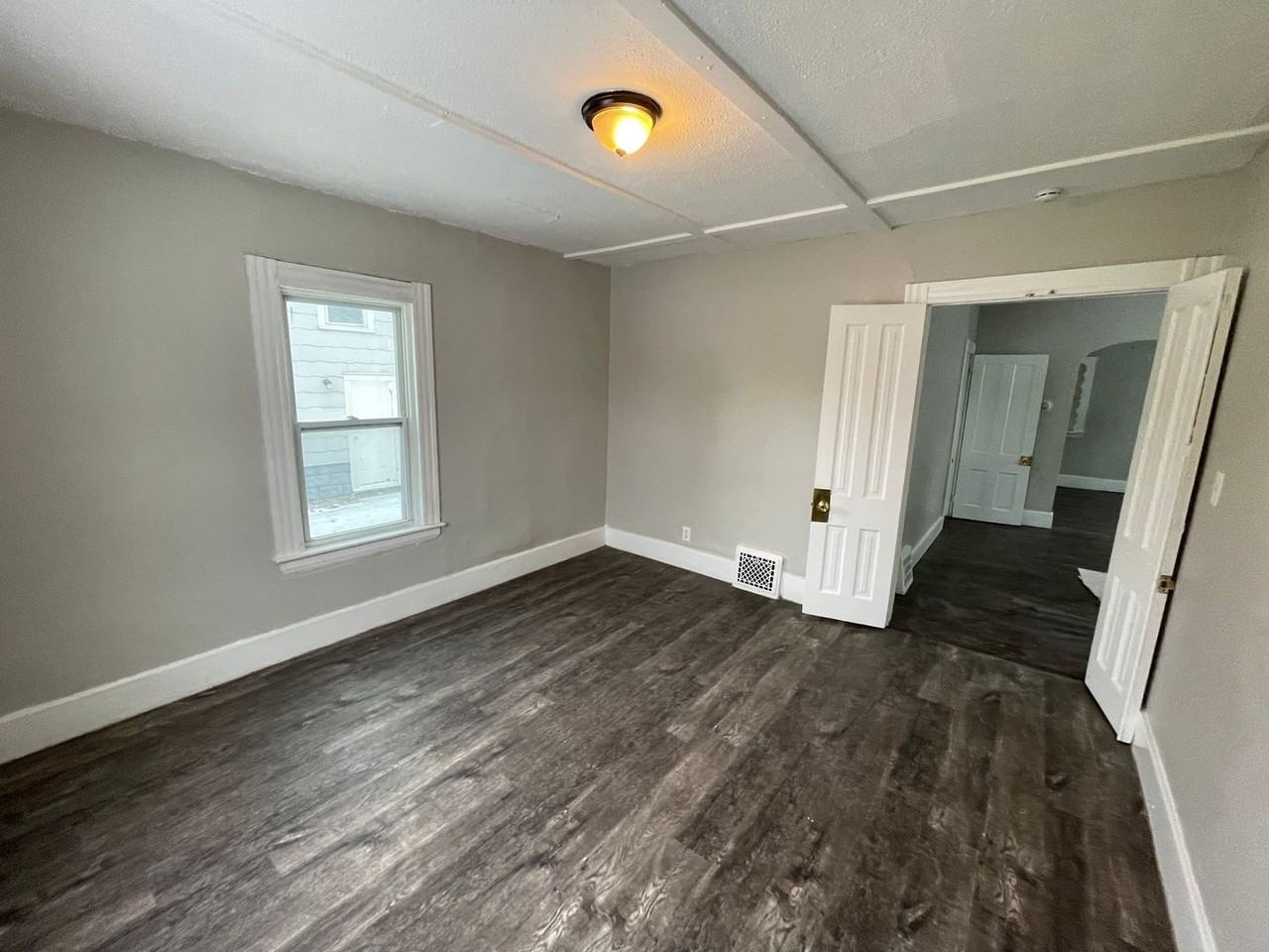 SECTION 8 and EDEN accepted! Newly Renovated Triplex | Spacious Apartments | Lorain, OH - Photo 3 of 43