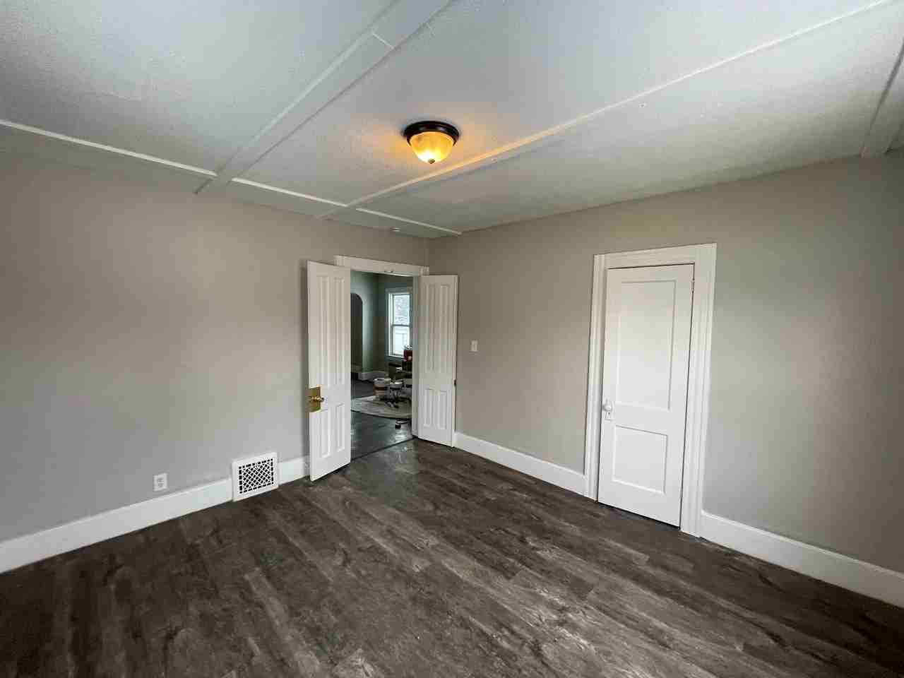 SECTION 8 and EDEN accepted! Newly Renovated Triplex | Spacious Apartments | Lorain, OH - Photo 4 of 43