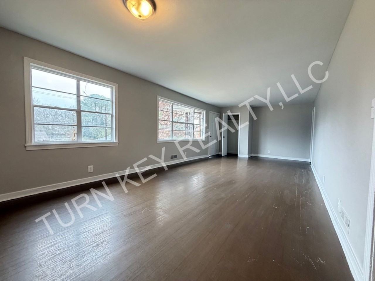 908 Five Mile Rd - Photo 4 of 12