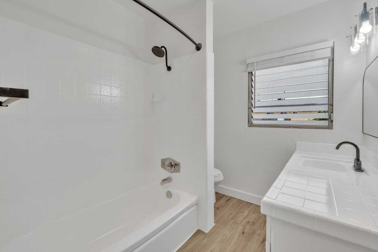 Fairway Apartments - Photo 6 of 10