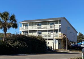 5721 E Oak Island Dr - Photo 1 of 1