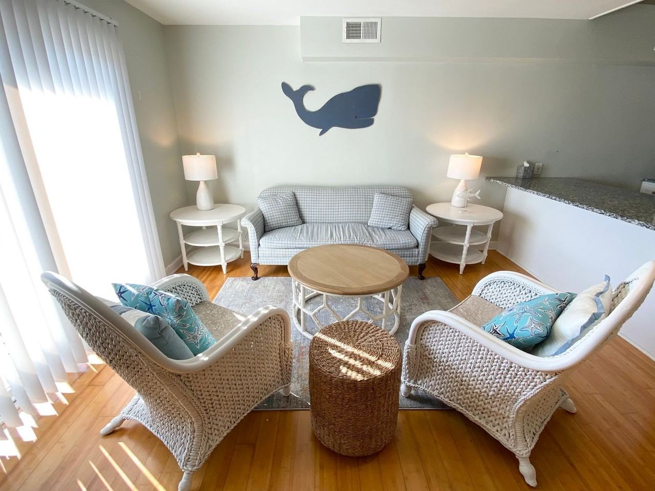 5721 E Oak Island Dr - Photo 2 of 19