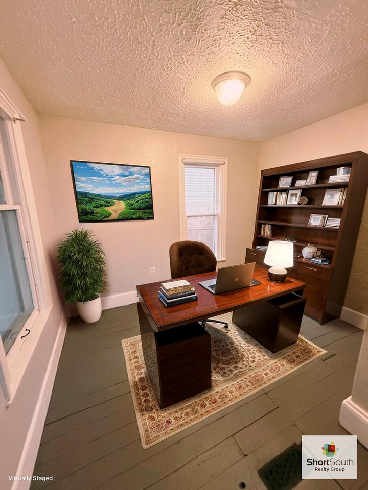 1101 Jefferson Ave Se - Photo 3 of 12