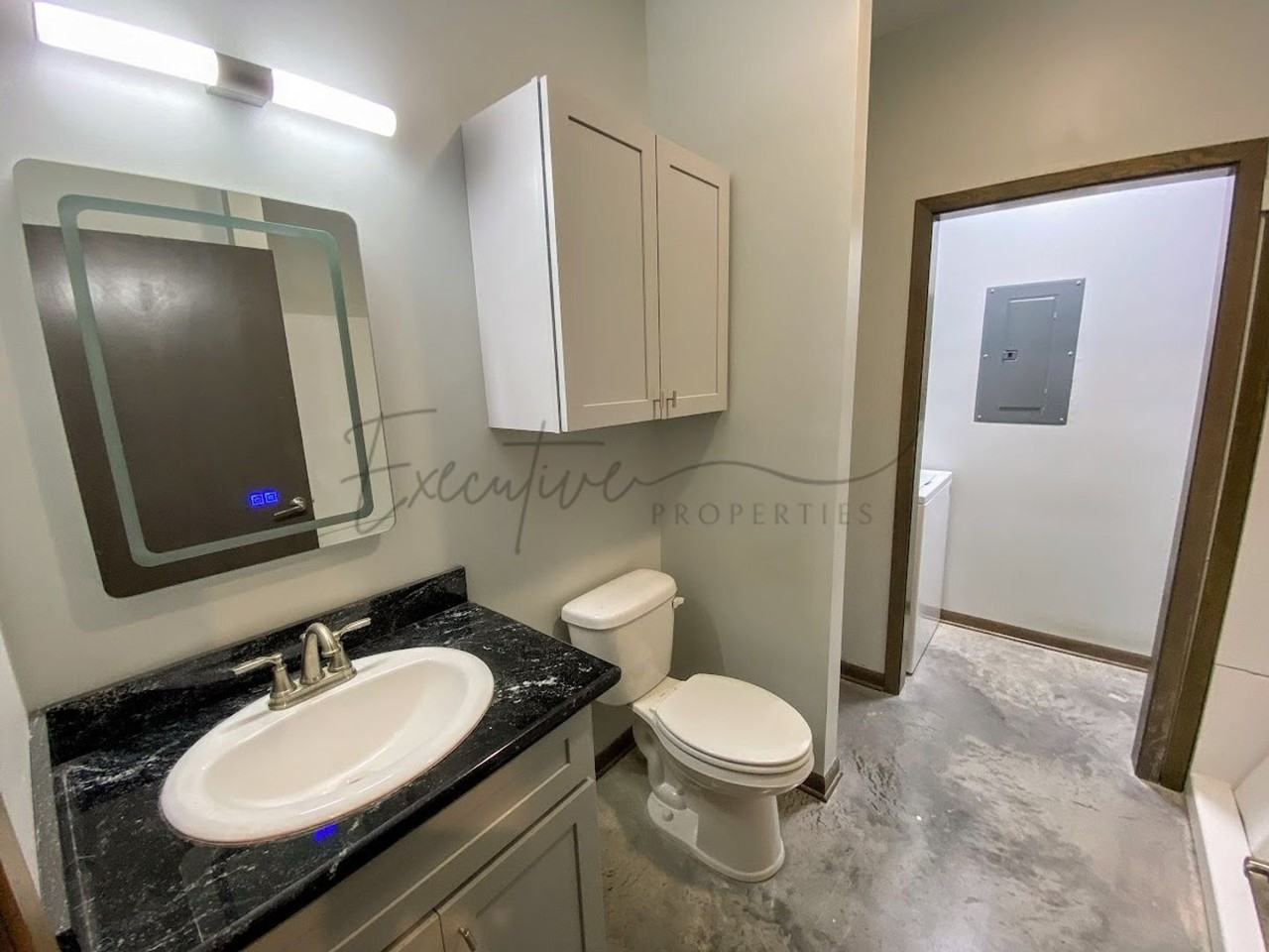 144 Arlington Dr - Photo 6 of 10