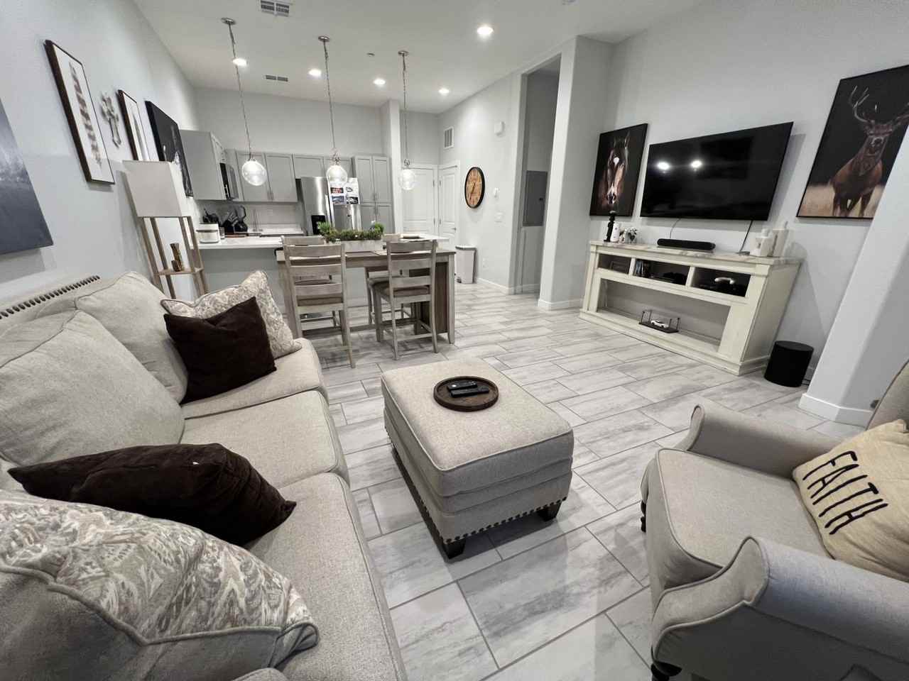 6445 Wide Sky St - Photo 3 of 24