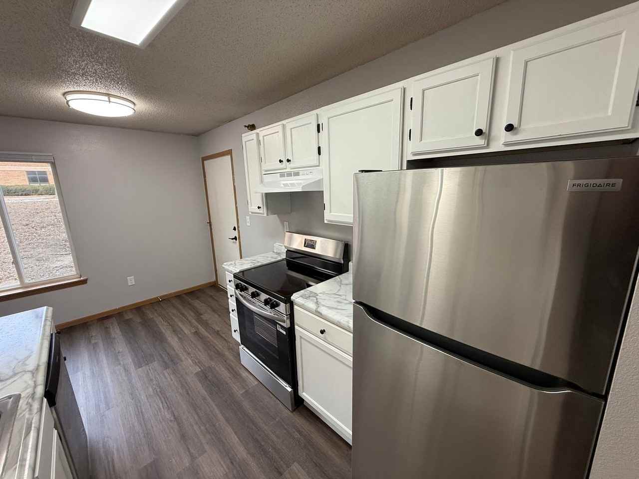 Summit Apartments - Photo 2 of 36