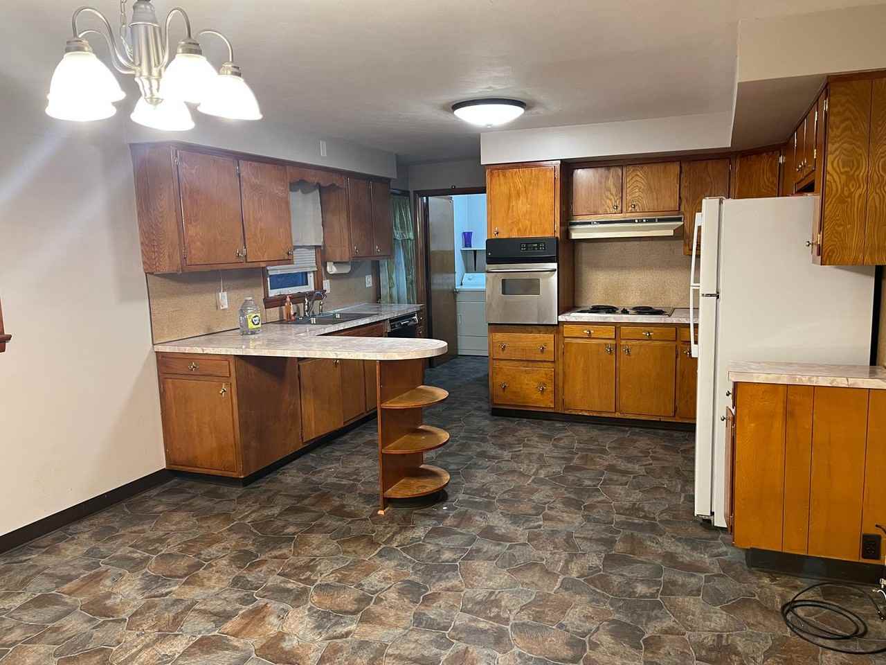 2006 White St - Photo 2 of 29