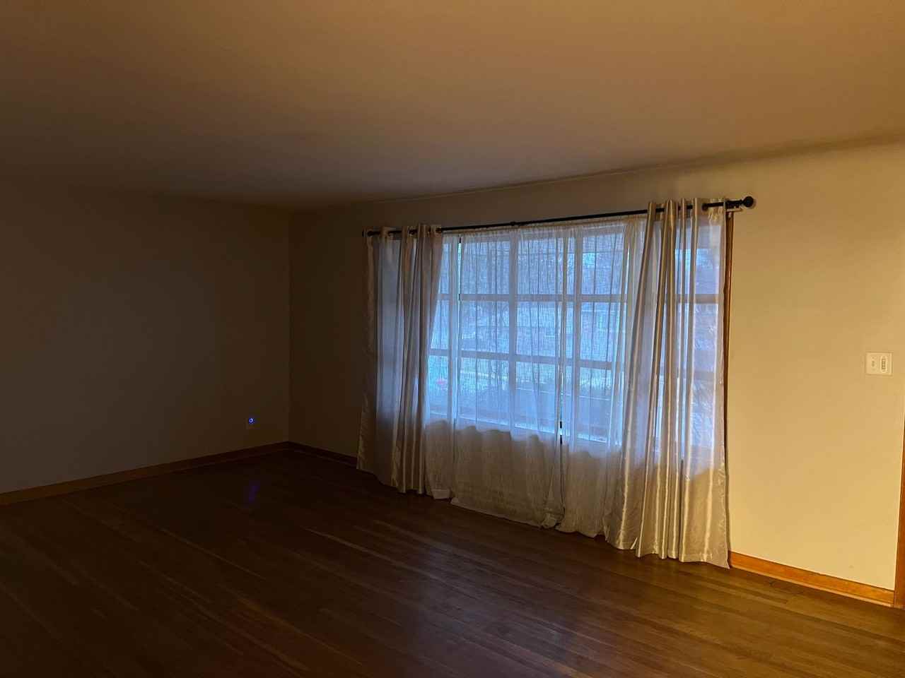 2006 White St - Photo 7 of 29