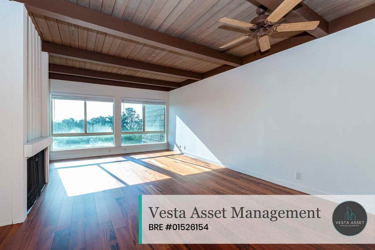 970 Duncan St - Photo 2 of 18