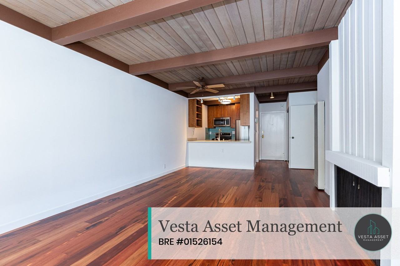 970 Duncan St - Photo 3 of 18