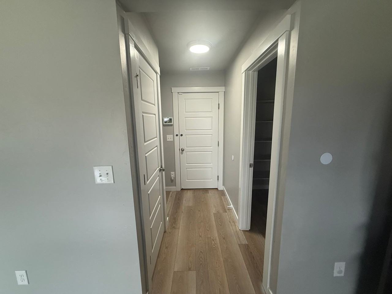 973 S Nautilus Ave - Photo 3 of 16