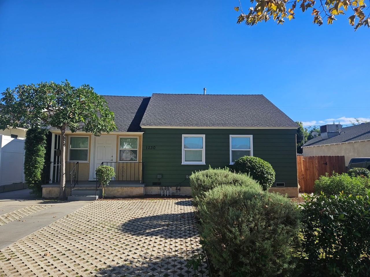 1230 N Reese Pl - Photo 2 of 29