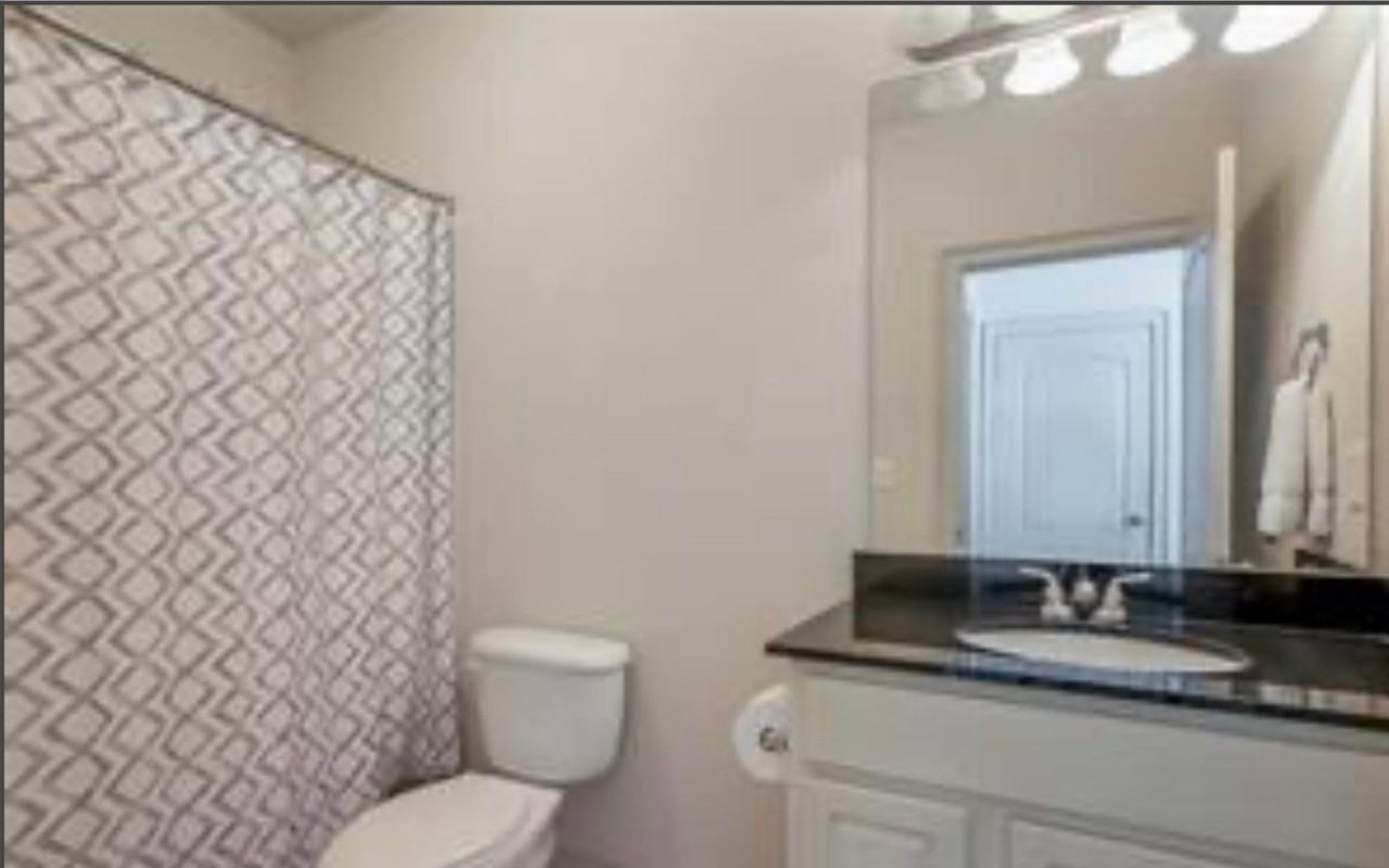 700 15th St #1402 - Photo 6 of 19