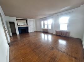 featured image of 318 N 21st Ave E #1