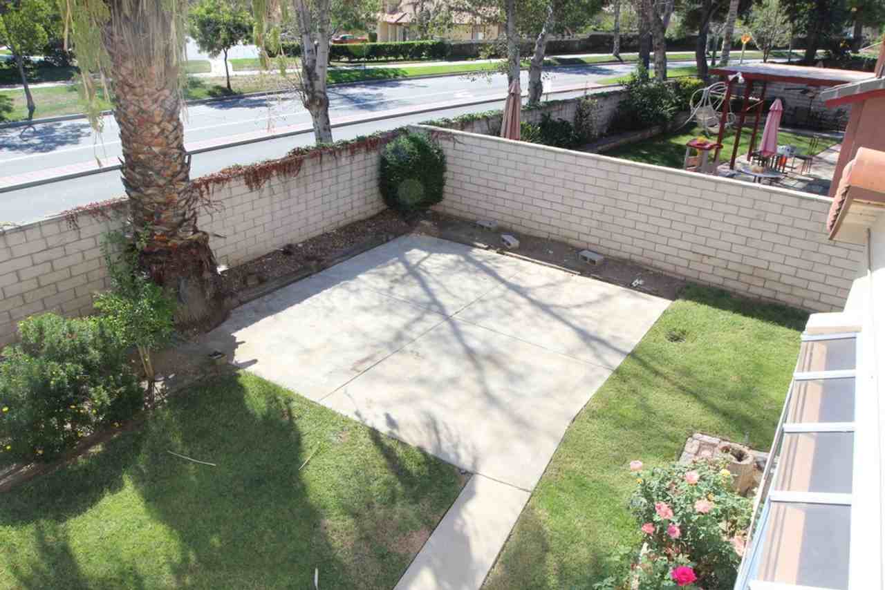 14183 Mendocino Ct - Photo 6 of 27