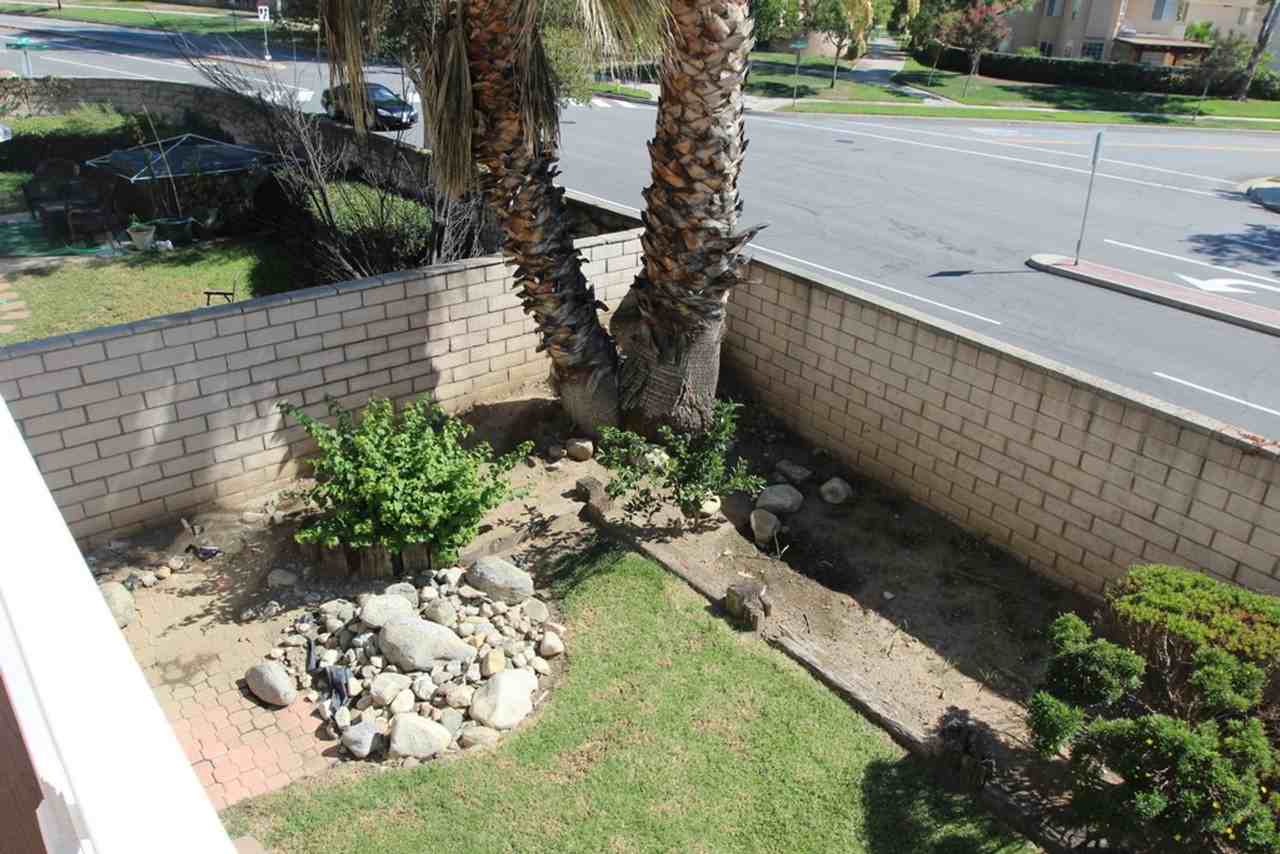 14183 Mendocino Ct - Photo 7 of 27