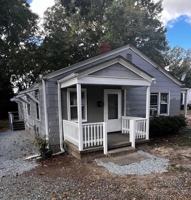 featured image of 1006 Hackett St #B