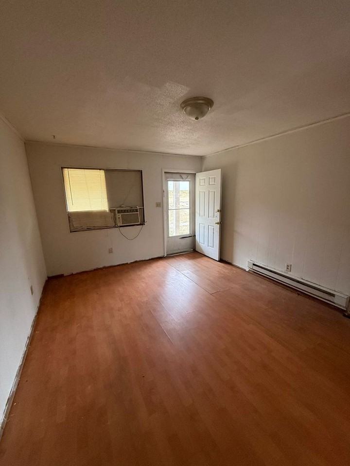 309 N Hall St #A - Photo 2 of 6