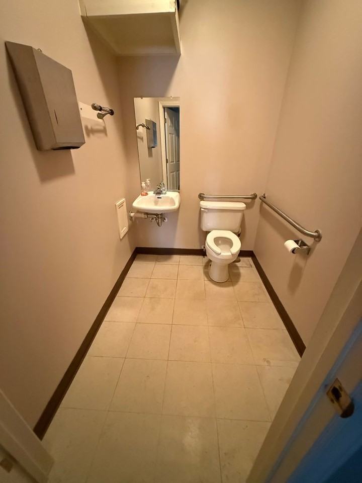 131 Dublin Square Rd #A - Photo 7 of 8