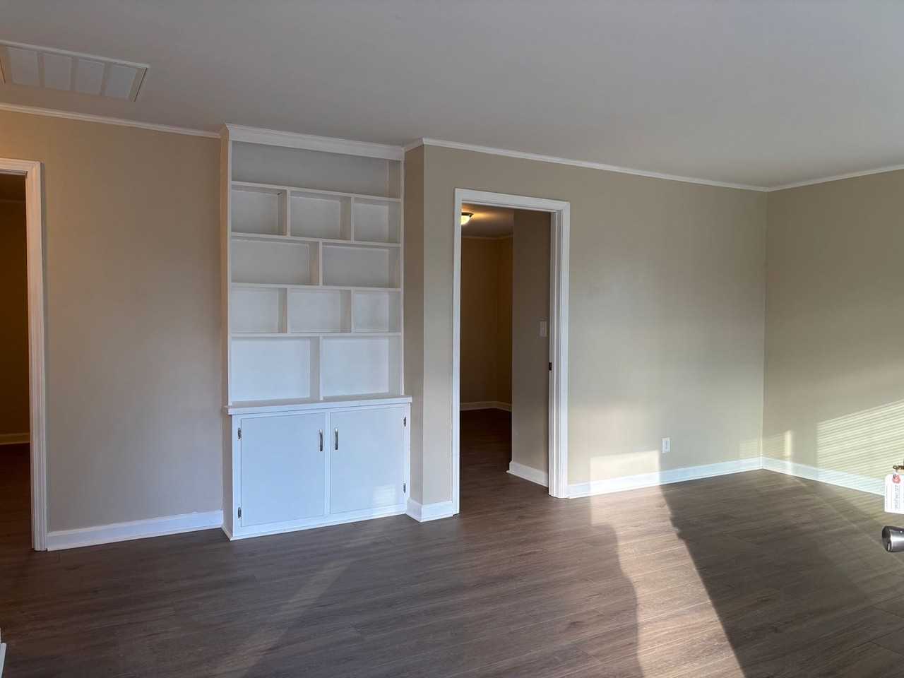 635 Oakgrove Rd - Photo 6 of 24