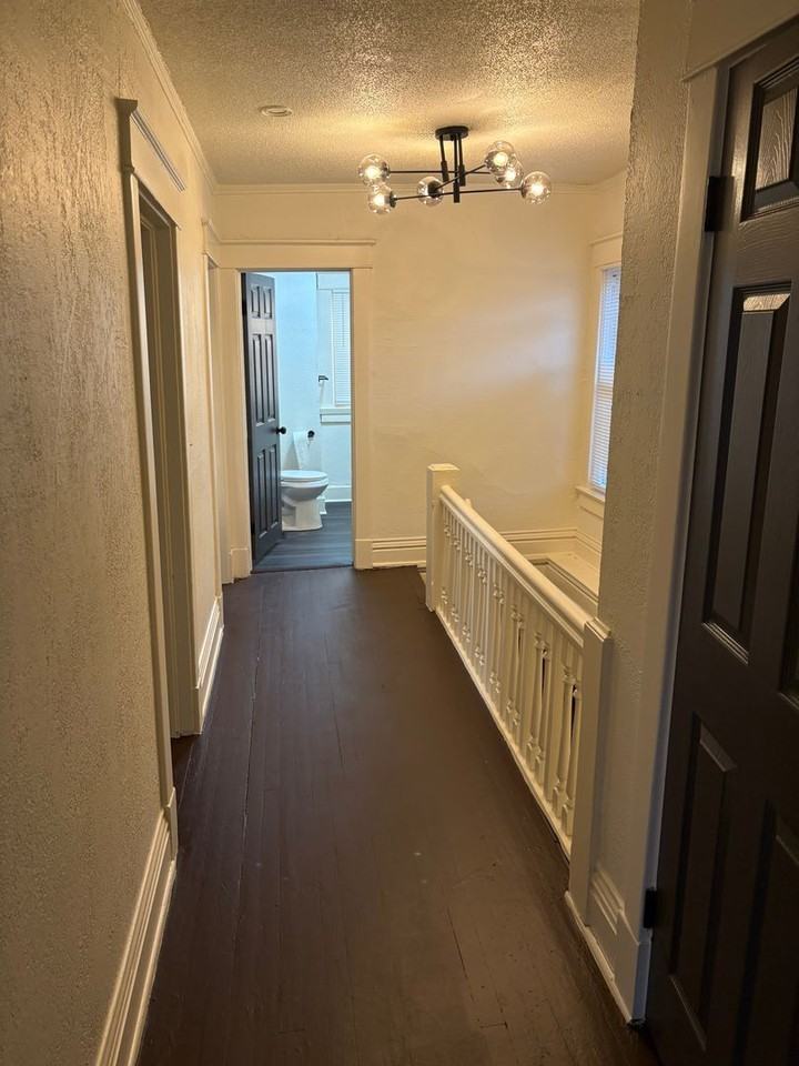 3336 S Benton Ave - Photo 2 of 16