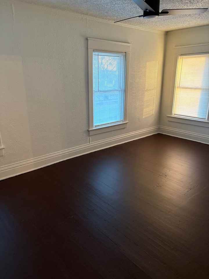 3336 S Benton Ave - Photo 3 of 16