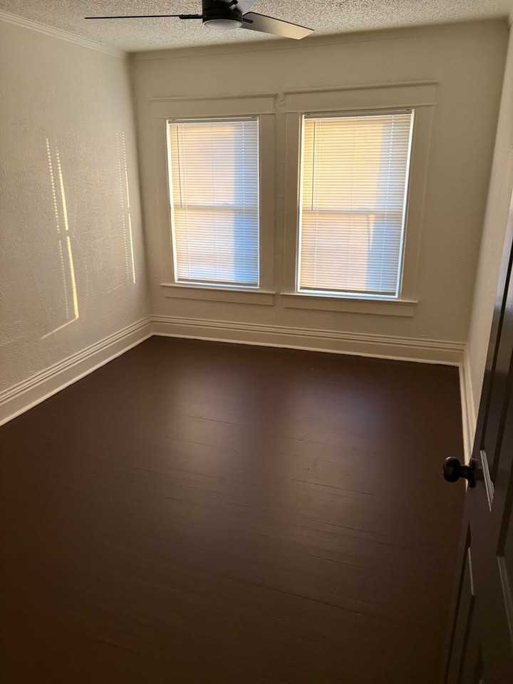 3336 S Benton Ave - Photo 4 of 16