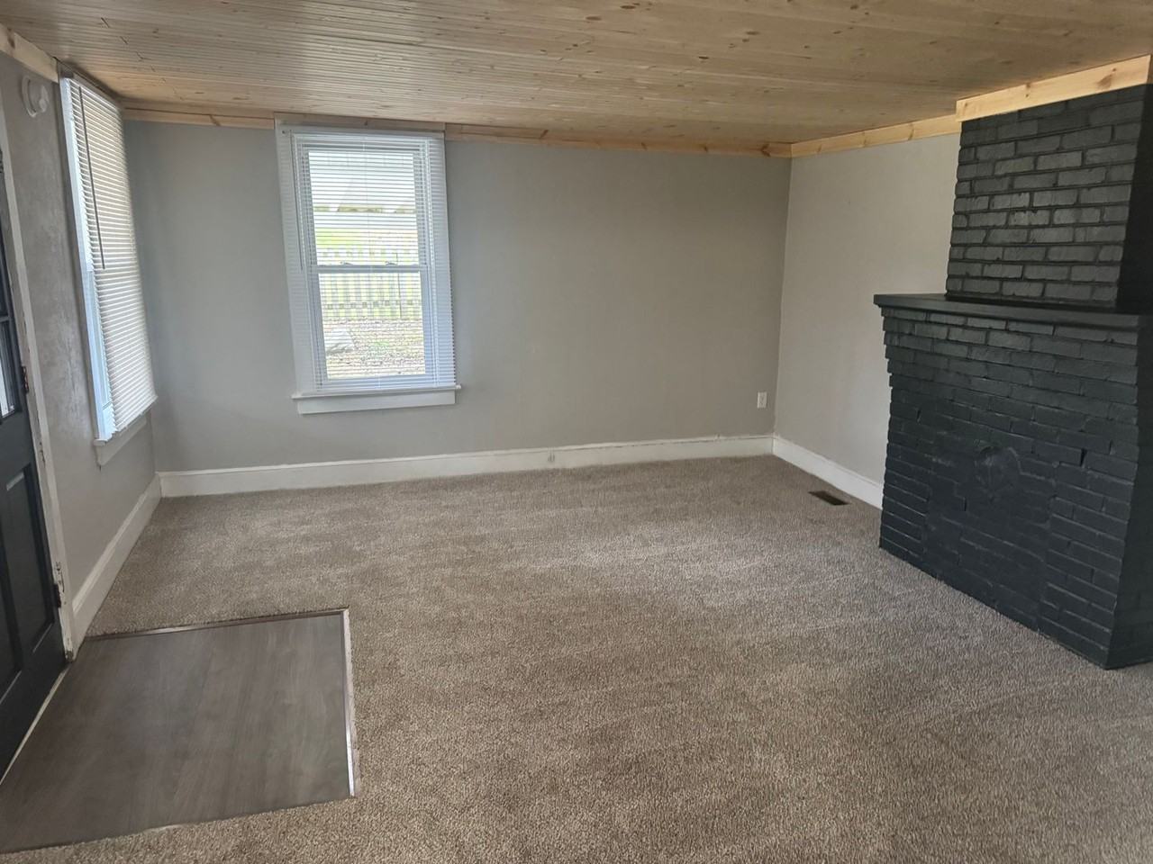 1013 Egypt Rd - Photo 2 of 14