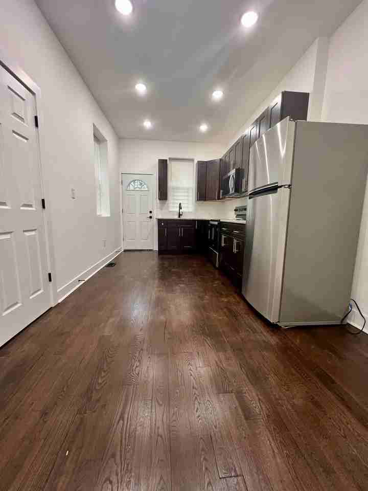 2830 W Harold St - Photo 7 of 22