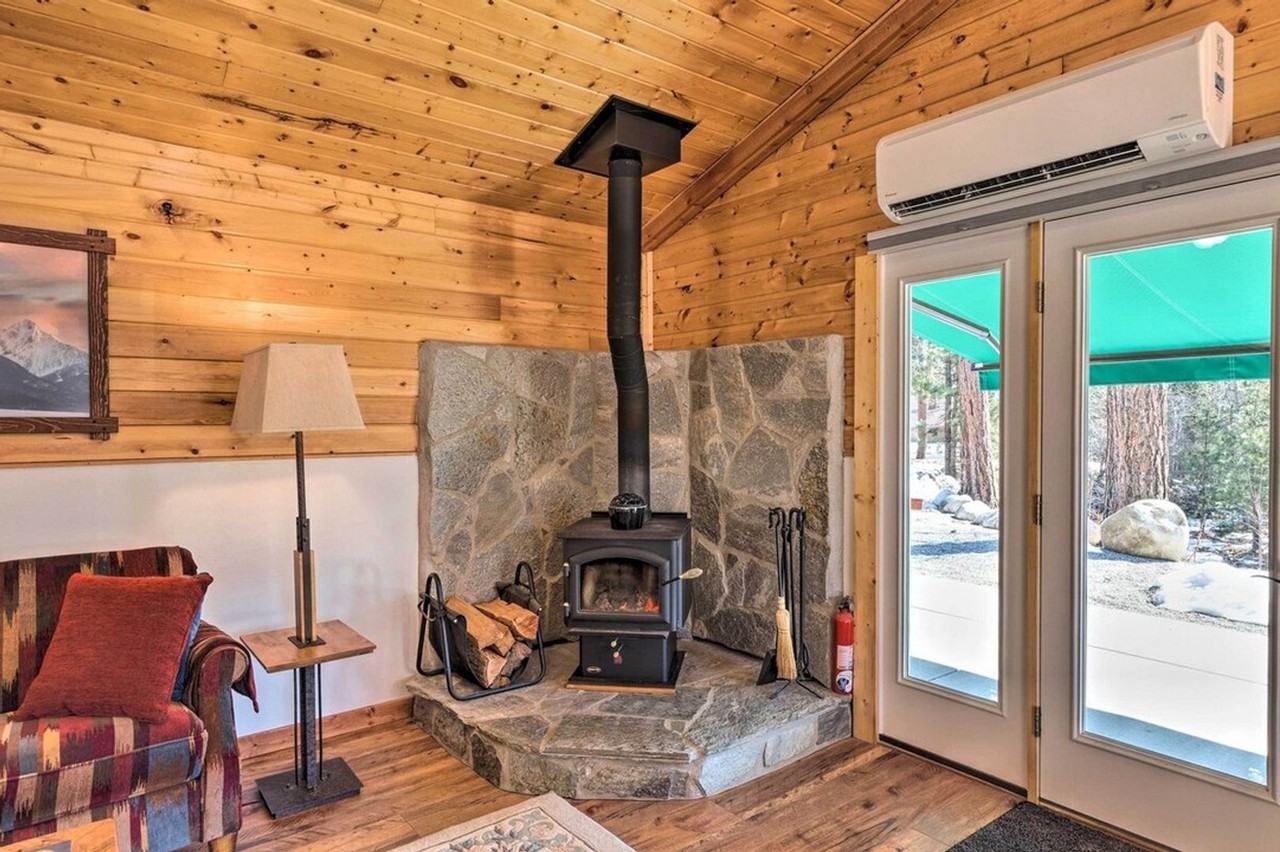 425 Larch Ln - Photo 7 of 29