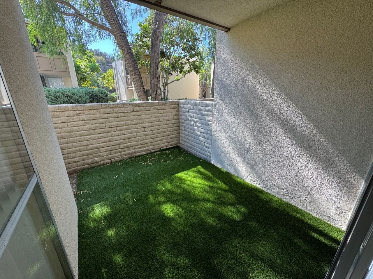 4881 Collwood Blvd - Photo 6 of 16