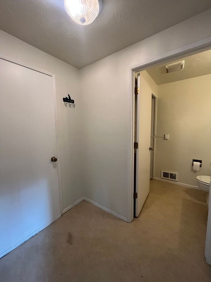 3788 Westleigh St - Photo 6 of 17