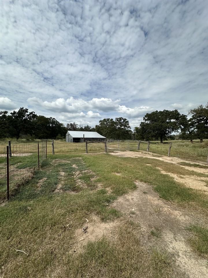 9354 Farm To Market - Photo 5 of 15