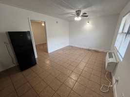 featured image of 925 Shallowford Rd #34