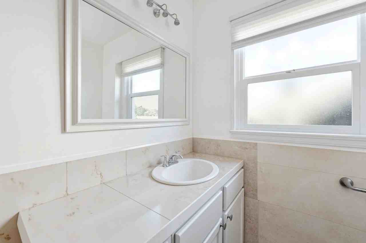 1556 S Beverly Glen Blvd #1556 - Photo 7 of 18