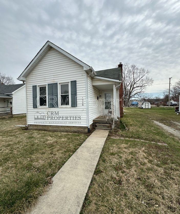 1526 S Union St - Photo 3 of 24