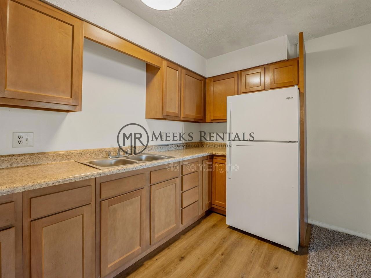 1739 6th Ave #24 - Photo 7 of 9