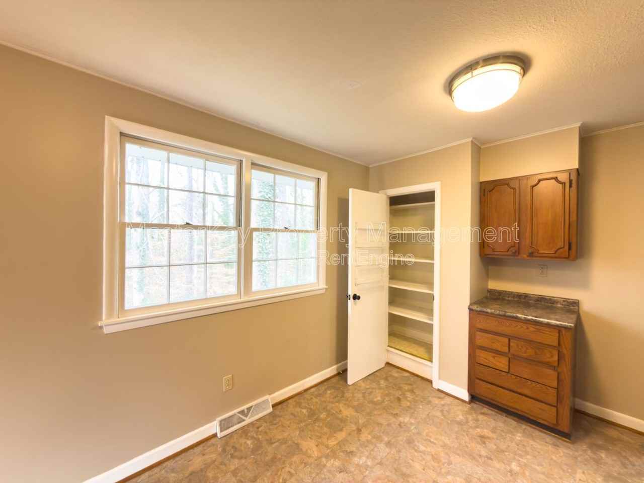 5317 Coronado Dr - Photo 6 of 24