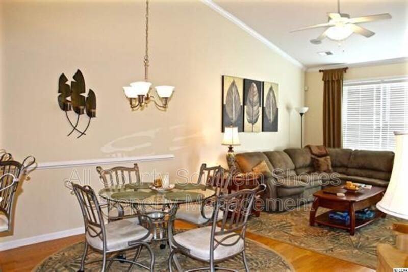 264 Viareggio Rd - Photo 3 of 34