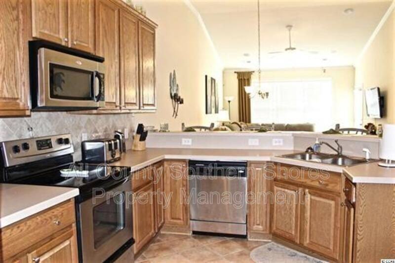 264 Viareggio Rd - Photo 4 of 34