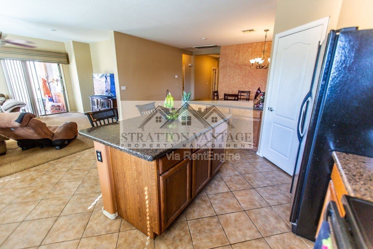 3522 S 81st Dr - Photo 7 of 23