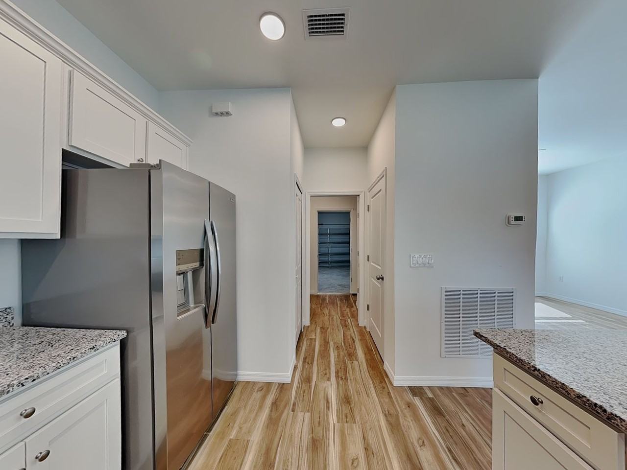 20241 Lorette Ave - Photo 2 of 13