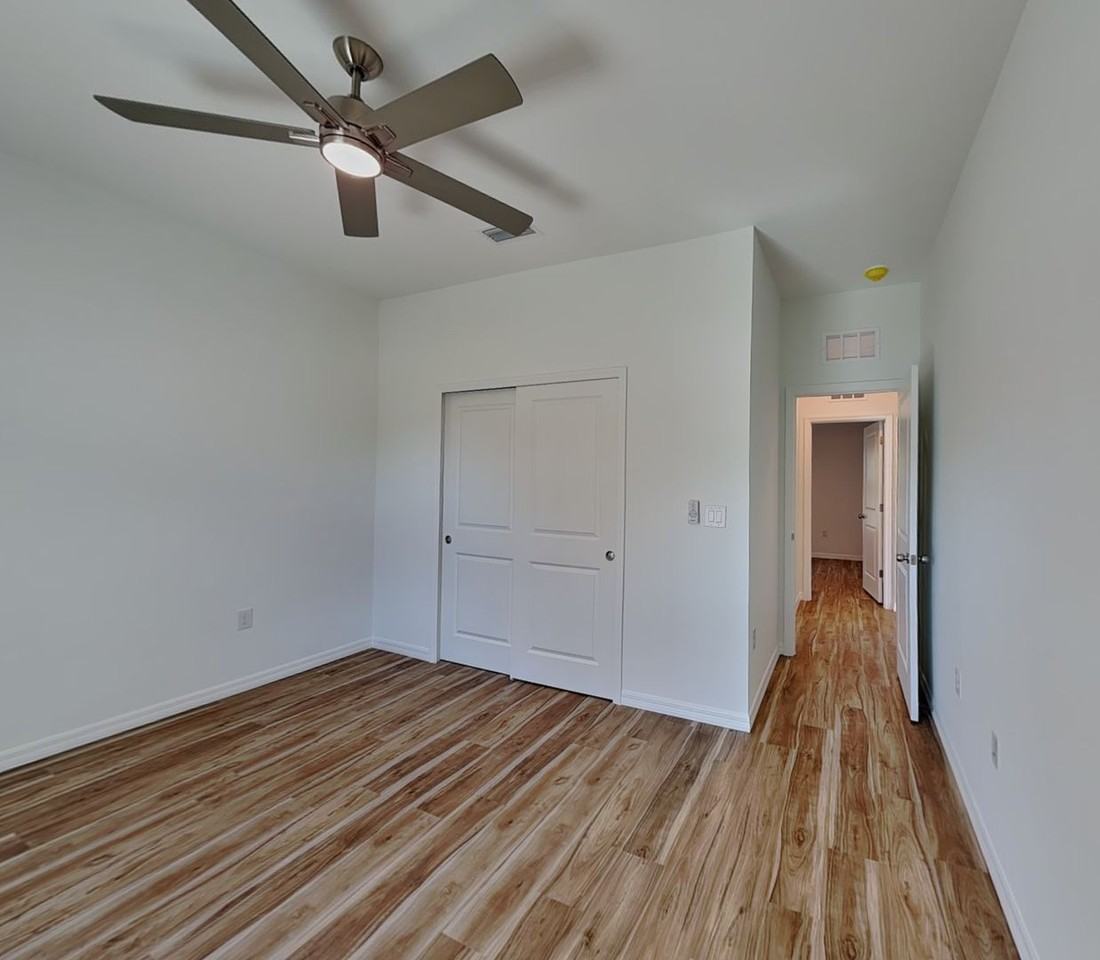 20241 Lorette Ave - Photo 4 of 13