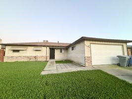 featured image of 3290 Cheyenne Dr