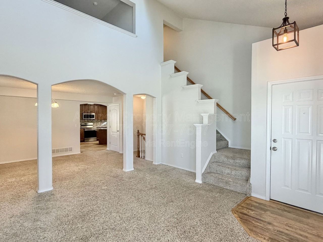 5072 Hawk Springs Dr - Photo 5 of 44