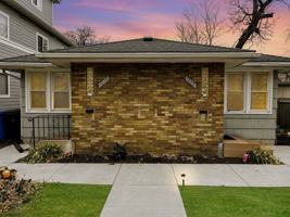 featured image of 1010 16th Ave Se