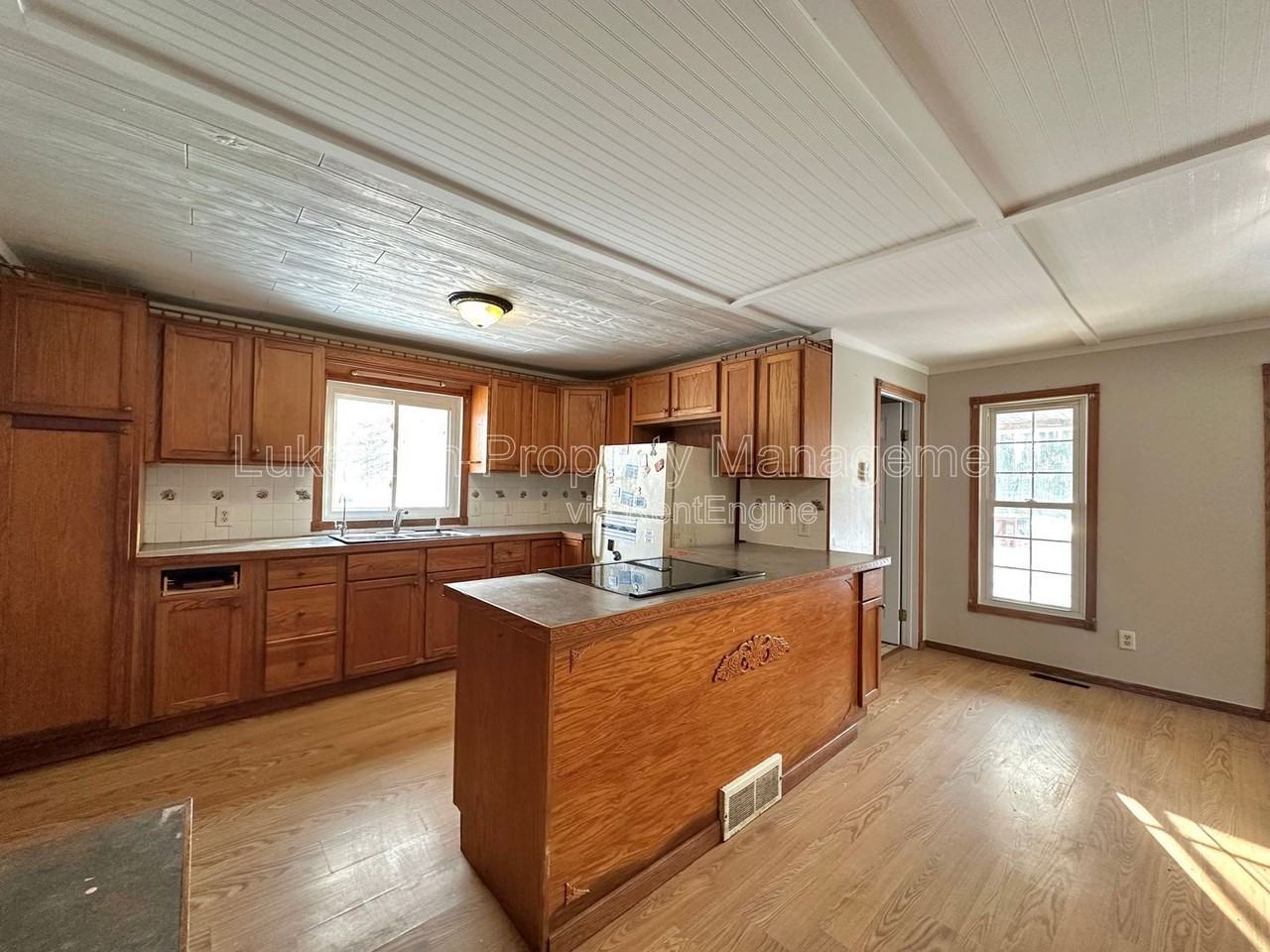 4400 E Orchard St - Photo 2 of 10