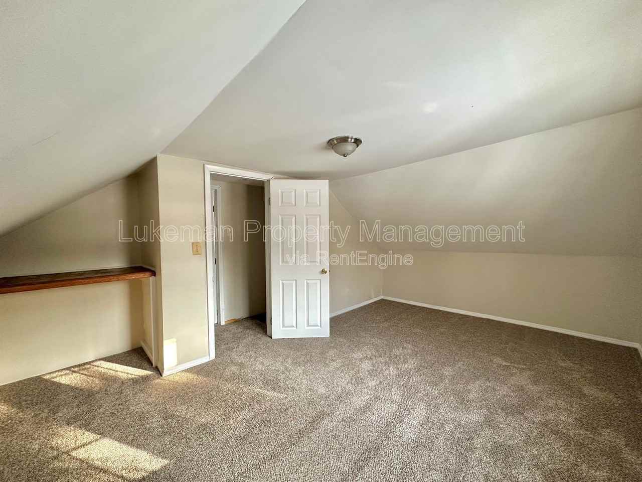 4400 E Orchard St - Photo 5 of 10