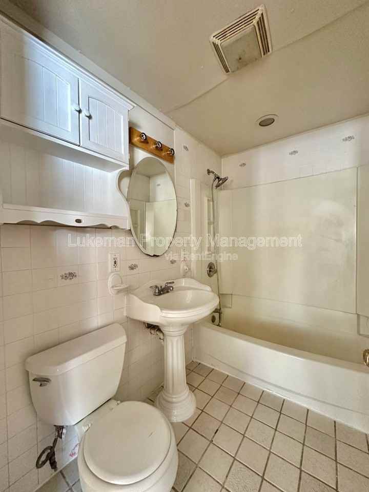 4400 E Orchard St - Photo 7 of 10